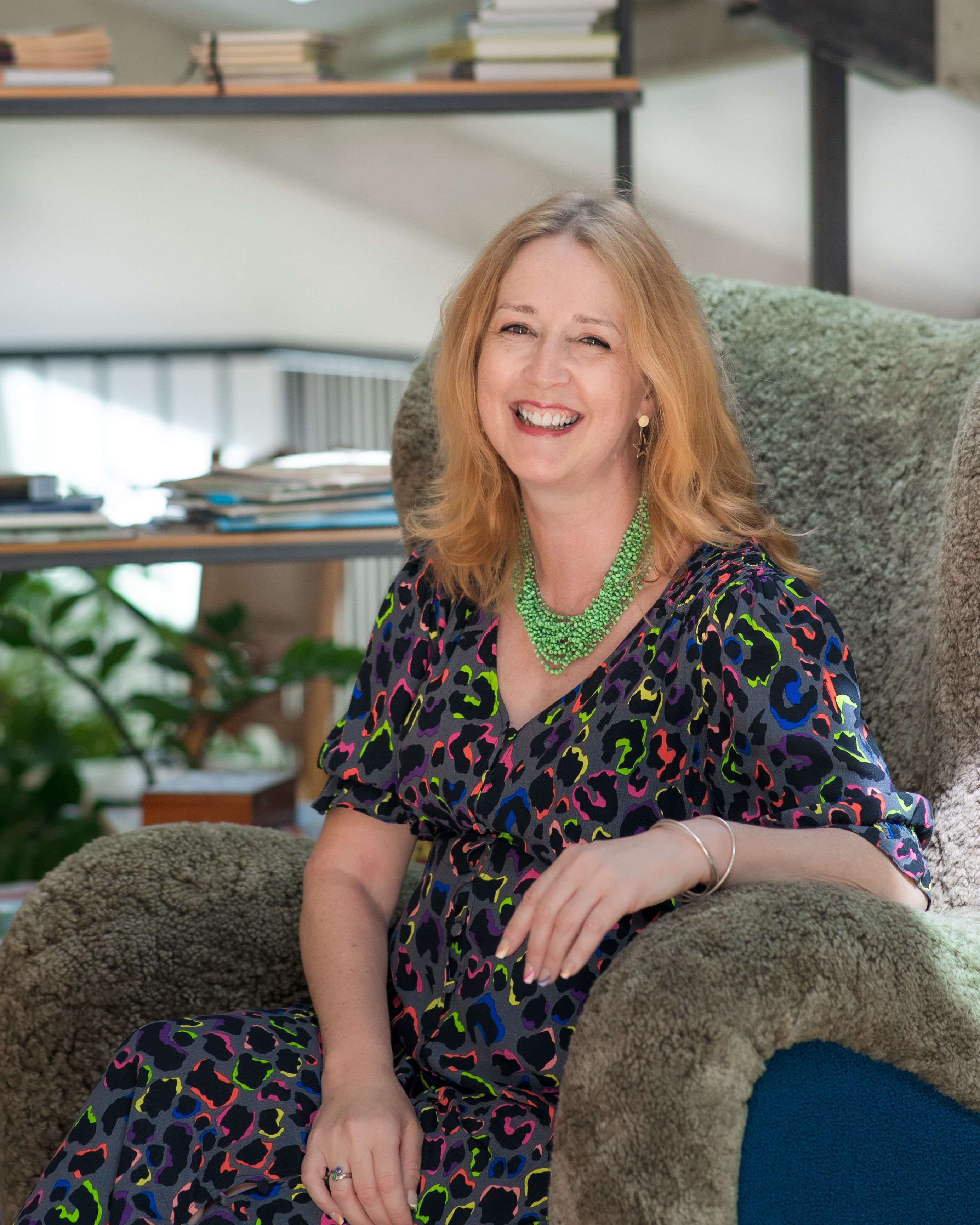 Rachel True headshot